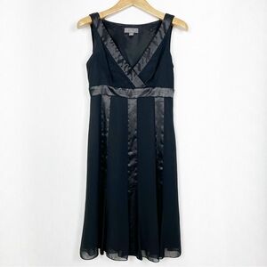 🍾 Elegant Black V-Neck Satin Trim Dress